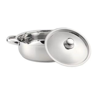 Cazuelas de calidad confiable, con un exterior metálico atemporal que combina perfectamente con cualquier decoración de cocina. - Product Image 5