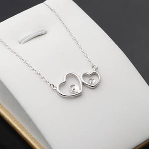 Collar de Perlas Pequeñas en Forma de Corazón Doble de Plata S925 Hecho a Mano con Cadena y Accesorios 408 - Product Image 1