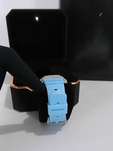 Boîtier de montre GA2100 couleur or rose personnalisé, serti de moissanite colorée, bracelet trèfle en moissanite VVS, ensemble de bijoux de luxe - Product Image 3