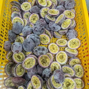 Fruit de la Passion Congelé |   Fruits surgelés 100% frais pour boissons et desserts en provenance du Vietnam - Product Image 1