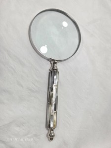 Luxury <b>MOP</b> <b>Handle</b> Magnifying Glass Vintage Mother of Pearl Desktop Magnifier for Reading Decorative Office Corporate Gift - Product Image 6