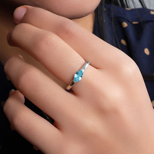 แหวนพลอยมาร์คีส์สีน้ำเงินเงางามทันสมัย แหวนเงินแท้ 925 เครื่องประดับสำหรับผู้หญิงและเด็กผู้หญิง สวมใส่ในงานแต่งงาน - Product Image 1