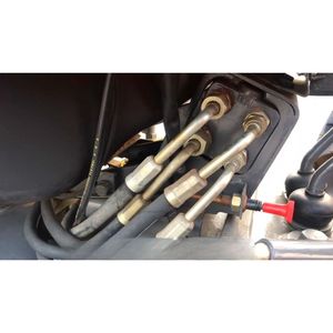 รถแทรกเตอร์ Massey Ferguson รุ่น MF 360 สำหรับส่งออก พร้อมโครงสร้างที่แข็งแรงทนทาน จัดส่งจากปากีสถานไปยังกานา - Product Image 4