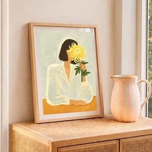 Cadre photo en bois fait main, écologique, design vintage classique, orientation verticale, impression numérique couleur pour mur - Product Image 1