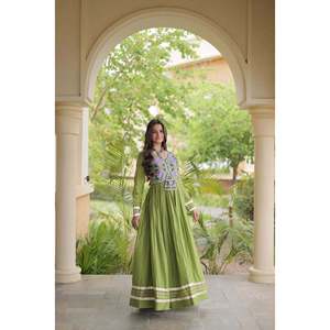 Robe en coton Kora avec miroir et travail Gota Patti - Robe de soirée festive Navratri - Product Image 5