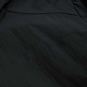 เสื้อแจ็คเก็ตกันลมมีฮู้ดสีดำสำหรับผู้ชาย แบบสวมใส่สบายๆ เหมาะกับกิจกรรมกลางแจ้ง ทรงปกติ สีพื้น ผลิตจากโพลีเอสเตอร์ กันลม ใส่ได้ในช่วงฤดูใบไม้ร่วง - Product Image 3