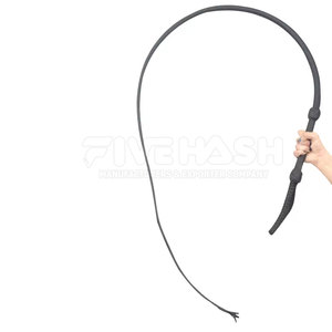 Látigo de Cuero Profesional Hecho a Mano, Cuero Genuino Duradero, Agarre Fuerte, Diseño Flexible, Perfecto para Práctica y Actividades al Aire Libre - Product Image 5