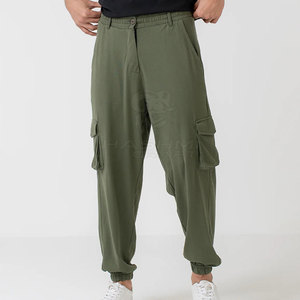 Joggers cargo pour hommes, coupe confortable, tissu doux, fermeture à boutons, style streetwear quotidien. - Product Image 2