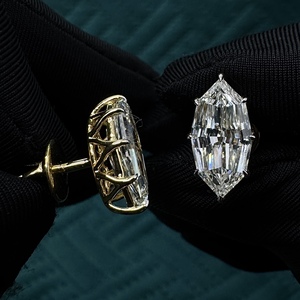 Boucles d'oreilles clous en diamant taille marquise certifié IGI, or jaune 18 carats, bijoux de luxe pour femme, idéales pour les soirées - Product Image 5