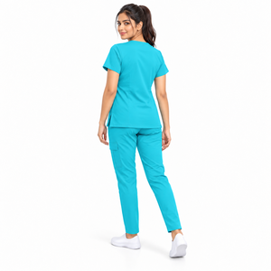 Uniforme de Enfermería con Blusa de Manga Corta, Bolsillos Funcionales y Pantalones a Juego para Clínicas y Hospitales - Product Image 3