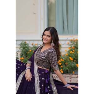 Diseño morado Lehenga Choli - Product Image 2