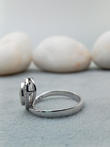 แหวนแต่งงานทรงรีทันสมัยจาก D'VINS JEWELS ประดับเพชรทรงบริลเลียนต์สี D ขาว ชุบทองคำขาวและโรสโกลด์ เพชรเพาะเลี้ยงในห้องปฏิบัติการ - Product Image 5