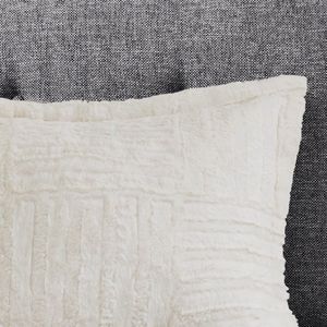 Set Mini trapunta con biancheria da letto Premium alternativa pelosa - Product Image 6