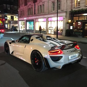 Porsche 918 Spyder Hybride Supercar d'occasion en excellent état, véhicule sport de luxe, moteur haute performance, prêt pour l'exportation, plastique - Product Image 5