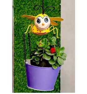 Maceta de metal con diseño moderno, personalizada, con recubrimiento en polvo, para decoración de jardín con diseño de abejas e insectos, para colgar en la pared del balcón. - Product Image 1