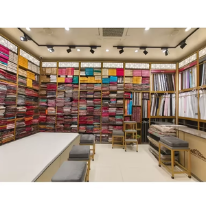 Mobilier de magasin de vêtements durable, aménagement ergonomique intelligent, unités d'affichage personnalisées, matériaux de haute qualité, intérieurs de vente au détail modernes - Product Image 1