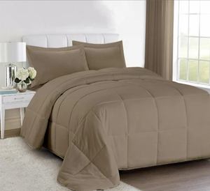 Couette King Size de Qualité Hôtelière Toutes Saisons – Offre Spéciale – Literie Douce Couleur Unie avec Matelassage Carré – Idéale pour Chambre d'Invité - Product Image 1