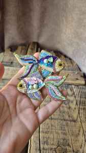 Broche de Cuentas Hecho a Mano, Elegante Pin Floral de Diseño para Mujer, a Precio Económico - Product Image 3