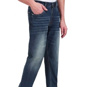 Vaqueros de calle para hombre, diseño americano de moda, pantalones de mezclilla con remaches, estilo hip hop urbano. - Product Image 1