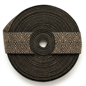 Cinta Jacquard Negra y Dorada de 50 mm de Neelkamal Industries con Patrón Metálico de Triángulos para Adornos de Ropa, Disfraces y Decoración - Product Image 6