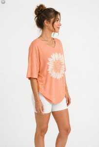 เสื้อยืดผู้หญิงฤดูร้อน สีกรมท่า ผ้าฝ้ายนุ่ม สวมใส่สบาย แขนสั้น ระบายอากาศได้ดี คุณภาพสูง ปรับแต่งได้ ลายดอกไม้ ทรงหลวมไหล่ตก - Product Image 6