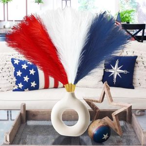 Decoraciones Patrióticas para el 4 de Julio, 30 Piezas de 21.6 Pulgadas, Tallos de Hierba de Pampas Artificiales Rojos, Blancos y Azules, Decoraciones de Mesa para Fiestas - Product Image 2