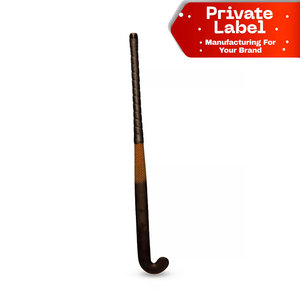 Palo de hockey de doble núcleo con agarre de gamuza antideslizante para rendimiento personalizado y potencia, ideal para campos de juego con clima húmedo. - Product Image 1