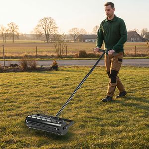 Herramienta Aireadora de Césped con Ruedas y Mango en T de 17 Pulgadas, Resistente, para Jardines - Product Image 3