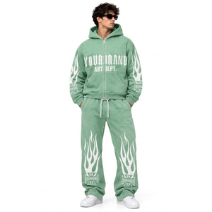 Ensemble de survêtement personnalisé pour homme en molleton de coton épais, avec sweat à capuche et pantalon surdimensionnés imprimés, et motif graphique artistique de lettres - Product Image 4