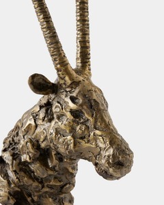 Sculpture de tête d'antilope en bronze, décoration artistique faite à la main pour table, design contemporain pour salon - Product Image 5