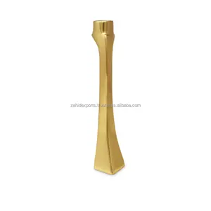 Candelabro Redondo Multicapa de Metal Dorado Hecho a Mano, Diseño Elegante, Decoración Navideña para el Hogar, Zahid Exports - Product Image 4