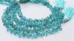 Apatita azul cielo natural, forma de lágrima suave, briolette de 5x7 mm, cuentas de piedras preciosas de apatita azul en forma de lágrima para la fabricación de joyas al por mayor. - Product Image 3