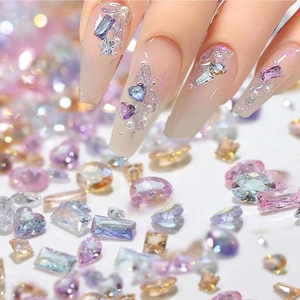 50 piezas/bolsa de diamantes de imitación para decoración de uñas, con forma de mini circonita, efecto <span class=keywords><strong>aurora</strong></span>, translúcidos, color coñac, formas mixtas y diamantes afilados, para manicura - Product Image 1