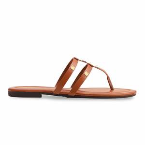 Sandales décontractées à talons moutarde CL1893 Chappal - Product Image 4