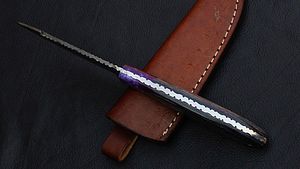 Couteau de chasse Damas à lame fixe avec étui en cuir – Couteau de chasse à pointe tombante – Fournisseur en gros OEM pour fabricants en vrac - Product Image 4