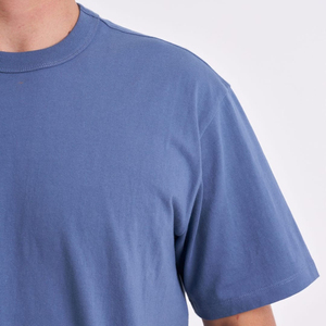 Camiseta 100% algodón para hombre, corte holgado, estampada con serigrafía, camiseta de alta calidad, estilo boxy y corta. - Product Image 5
