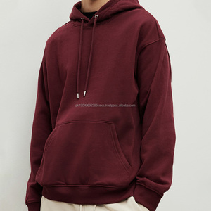 Sudadera con Capucha Beige con Logotipo Personalizado para Pedidos al por Mayor, Opciones de Bordado e Impresión de Alta Calidad, Ropa Personalizada, Tela de Algodón y Poliéster - Product Image 1