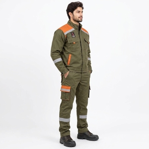 Uniforme de Seguridad de Alta Visibilidad, Ropa de Trabajo Reflectante, Material Duradero, Ajuste Ligero y Cómodo, Ropa de Trabajo para la Construcción OEM - Product Image 5