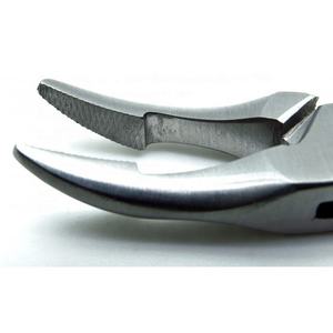 Alicates de Ortodoncia Weingart, Manuales, de Acero Inoxidable, para Doblar Alambres Quirúrgicos y Colocar Brackets, con Certificación CE, por Blush Surgical - Product Image 3