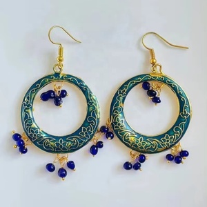 Nouvel arrivage de boucles d'oreilles indiennes Jhumka bijoux en métal Jhumka boucles d'oreilles retour faveur cadeaux de mariage pour les femmes - Product Image 1