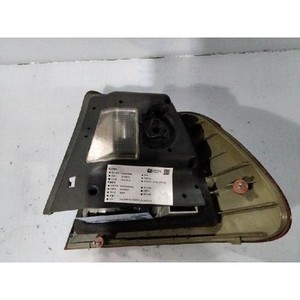 ไฟท้ายซ้ายมือสอง รุ่น 3 ซีรีส์ รหัส 6946535 - Product Image 4