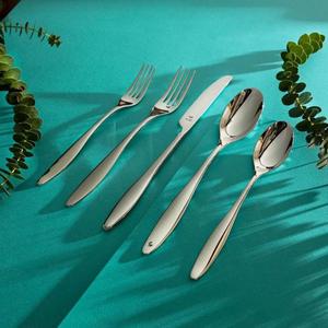 Juego de cubiertos de lujo de acero inoxidable con acabado dorado, 5 piezas, estilo americano, para bodas y fiestas. - Product Image 4