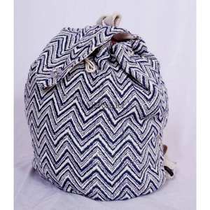 Sac à dos élégant en toile de coton fait main, léger et vintage pour pickleball, avec crochet de clôture et porte-bouteille d'eau - Look chic - Product Image 2