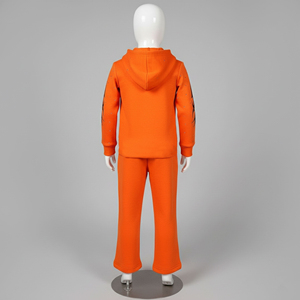 Survêtement décontracté à capuche pour enfants 2026, grande taille, avec fermeture éclair, logo brodé effet vieilli et strass, 100% polyester, Pakistan - Product Image 4