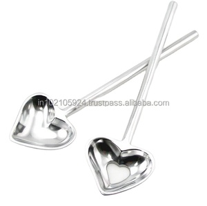 Vente flash : Ensemble de couverts écologiques en aluminium argenté 4 pièces, forme de cœur, pour salade, comprenant cuillère, fourchette, couteau, expédition immédiate - Product Image 2