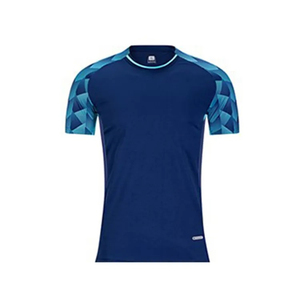 Ensemble de tenue de football 100% polyester léger, séchage rapide, respirant, antibactérien, personnalisable - Product Image 5