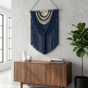Grande suspension murale en macramé avec perles en bois, tapisserie tissée à la main chic bohème pour chambre, salon, fête de mariage, service OEM/ODM - Product Image 1