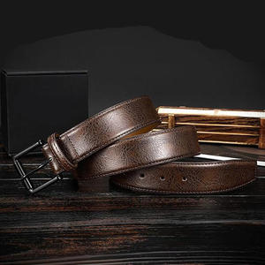 Ceinture décontractée haut de gamme pour homme en cuir de vachette véritable avec boucle carrée en alliage, respirante, motif uni, personnalisable – Collection 2026 - Product Image 4