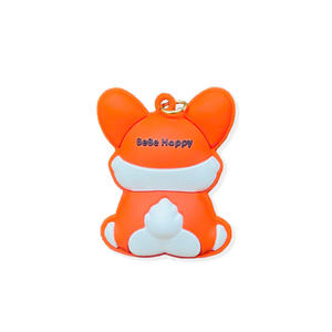 BeBe Happy Porte-clés en caoutchouc de silicone personnalisé de qualité supérieure Conception de logo OEM écologique et durable par Quan Chi Supply - Product Image 5