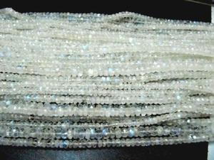 Perles facettées en pierre de lune arc-en-ciel naturelle, taille 3-4 mm, brin de 13 pouces de long - Product Image 2